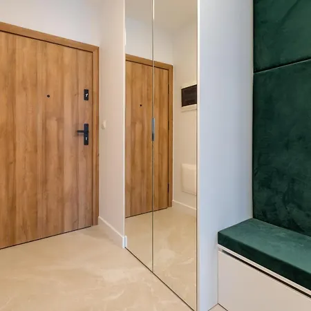 Laguna Beskidow 8 Z Widokiem Na Jezioro Zywieckie - Dream Apartmán *